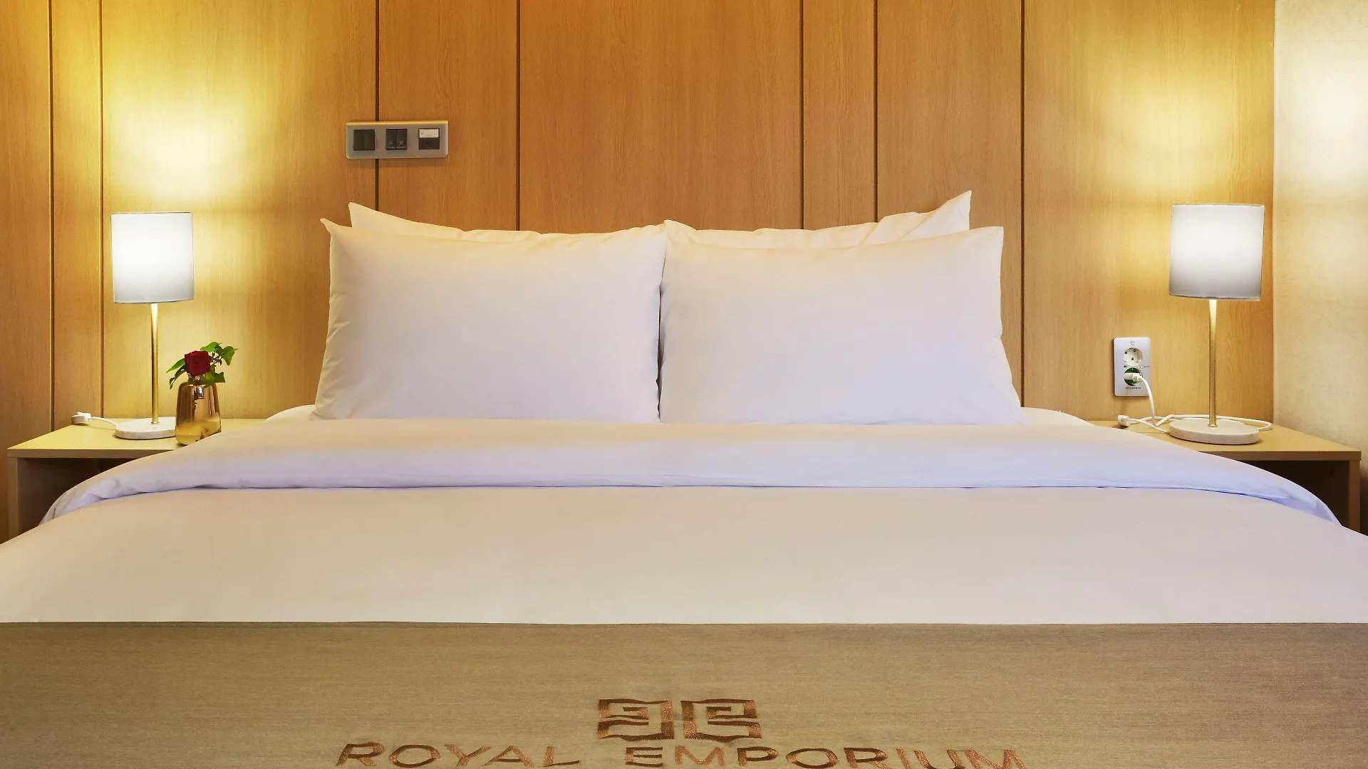 ****  Royal Emporium Incheon Airport Hotel South Korea
