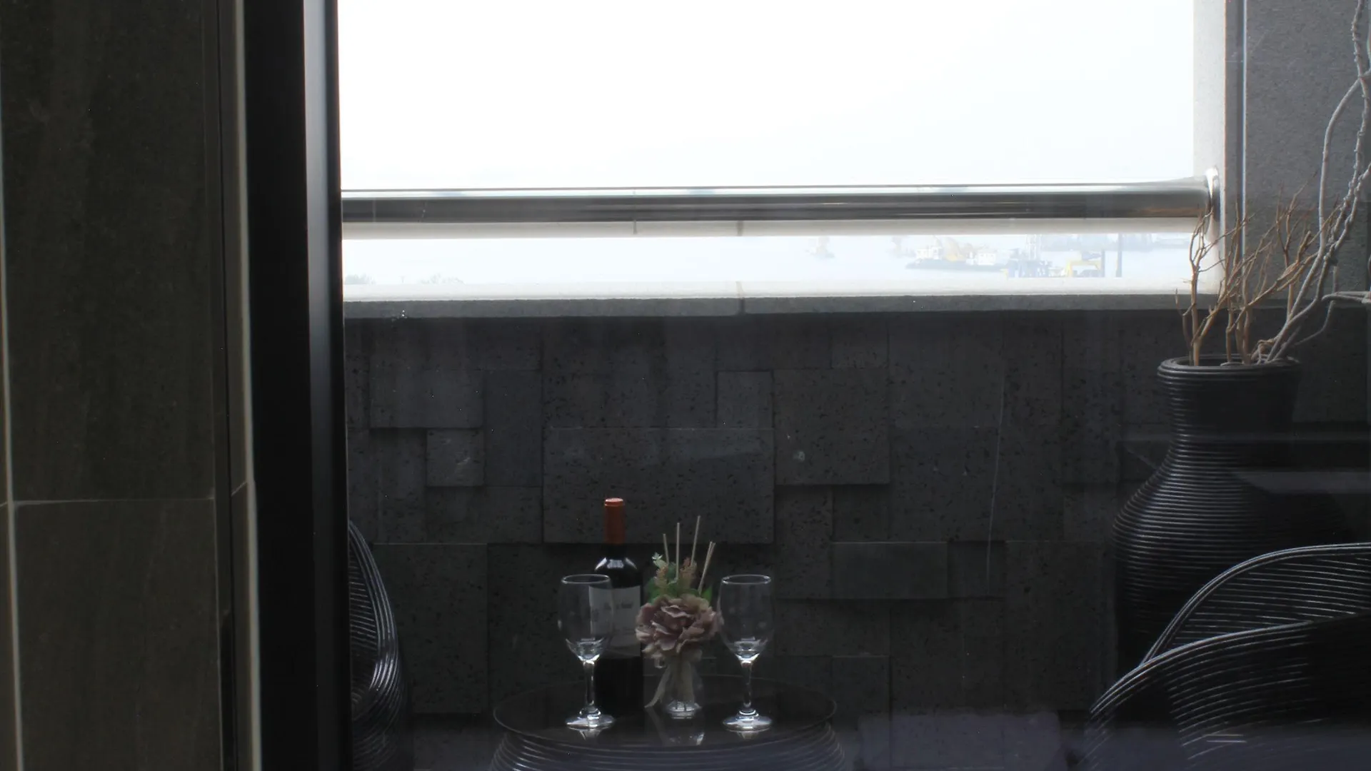 ****  Royal Emporium Incheon Airport Hotel South Korea