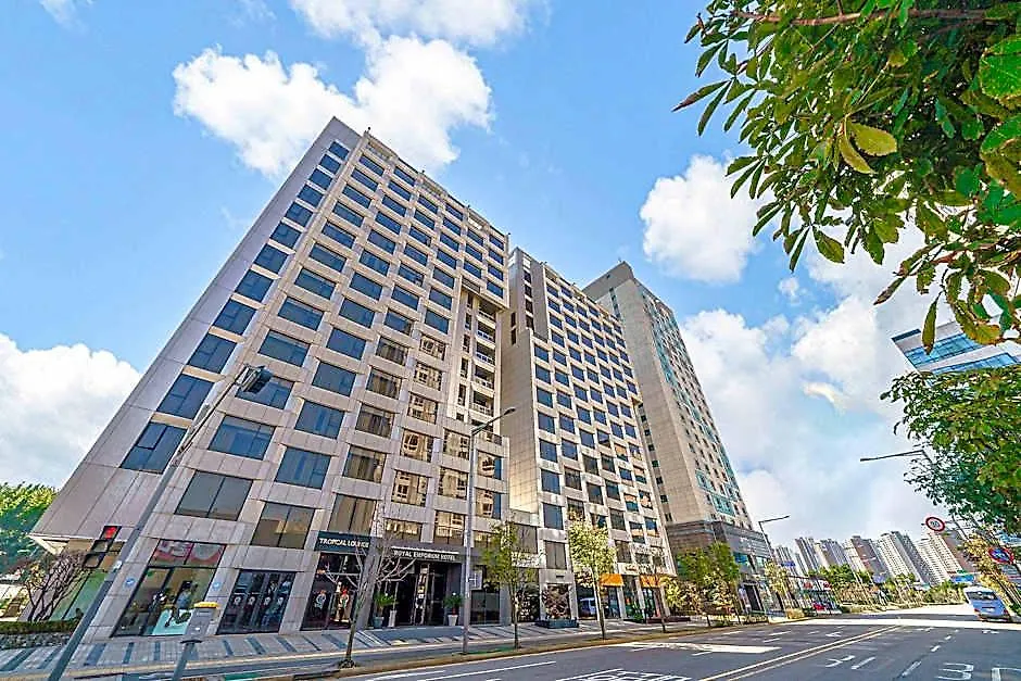Royal Emporium Incheon Airport Hotel South Korea