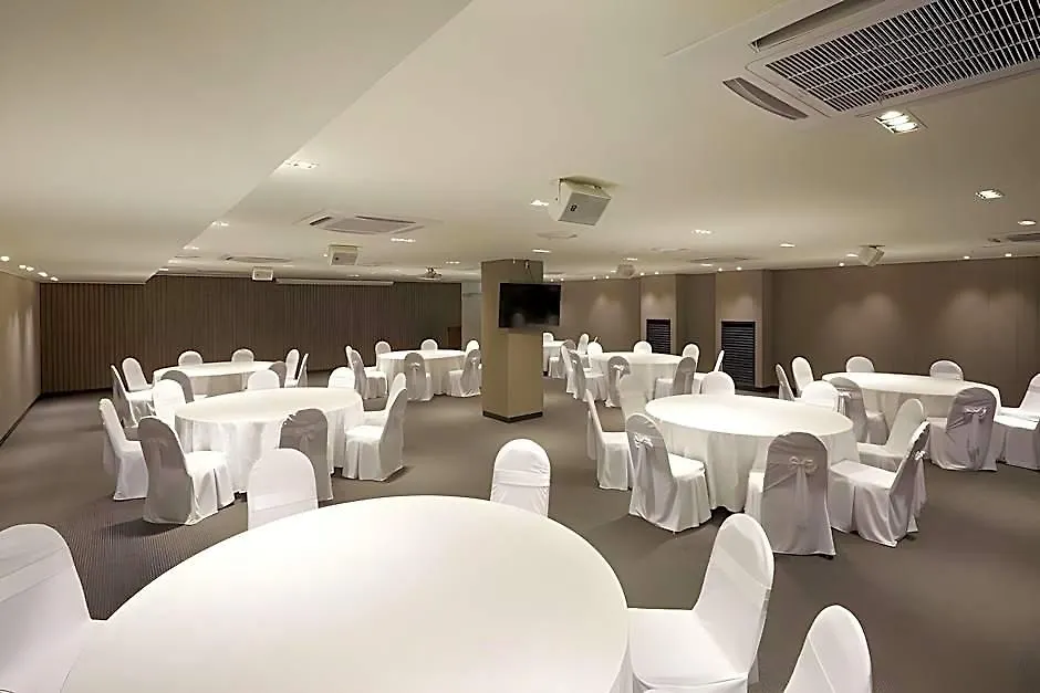 Royal Emporium Incheon Airport Hotel