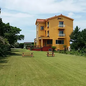  Hostel Jun House South Korea