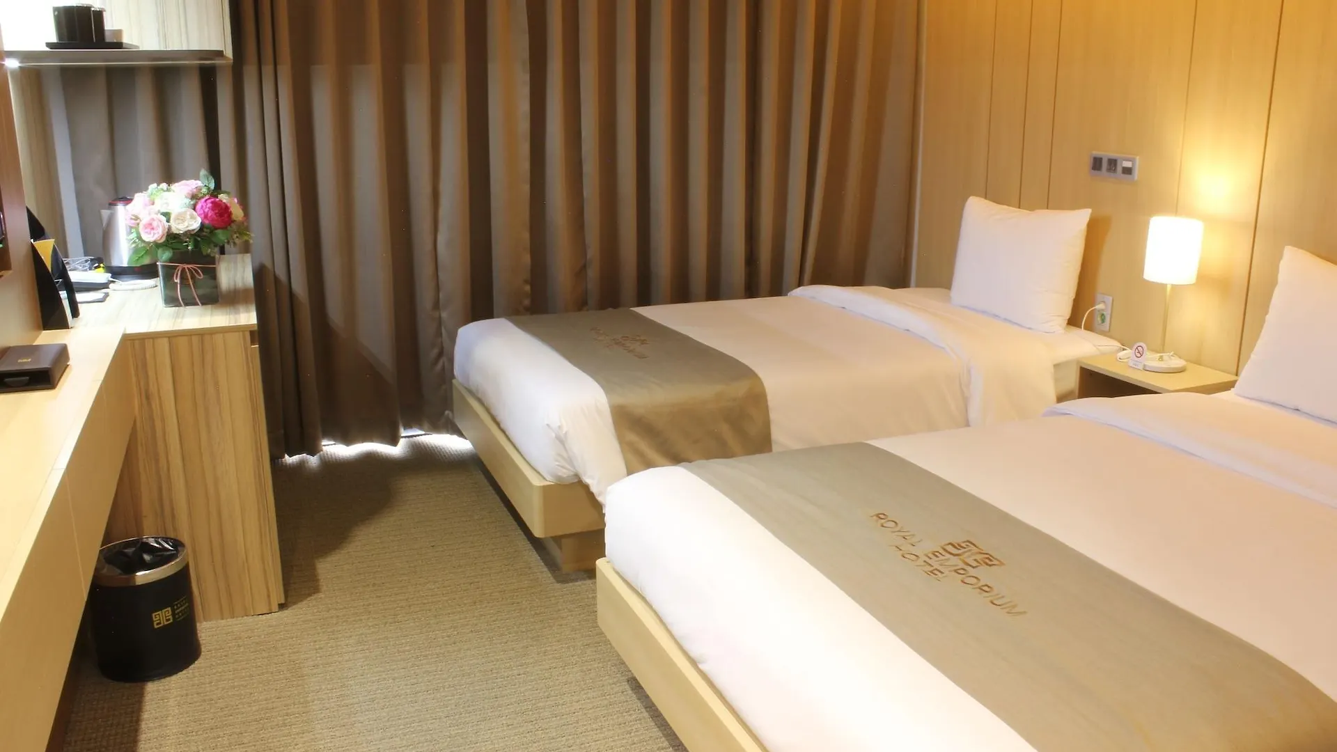 Royal Emporium Incheon Airport Hotel 4*,  South Korea