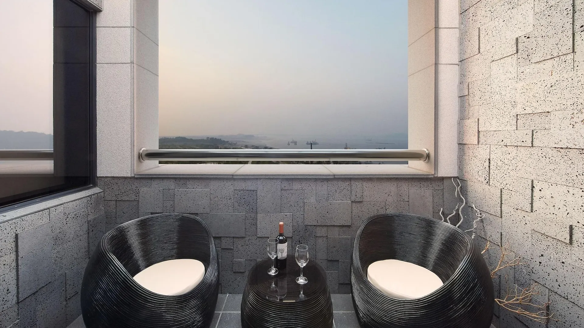 Royal Emporium Incheon Airport Hotel South Korea