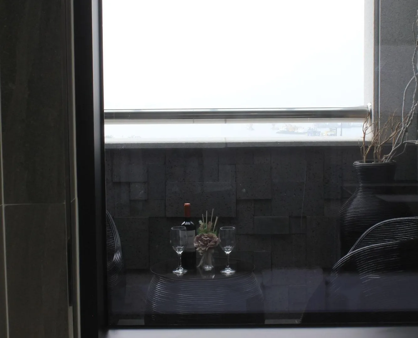 Royal Emporium Incheon Airport Hotel 4*,