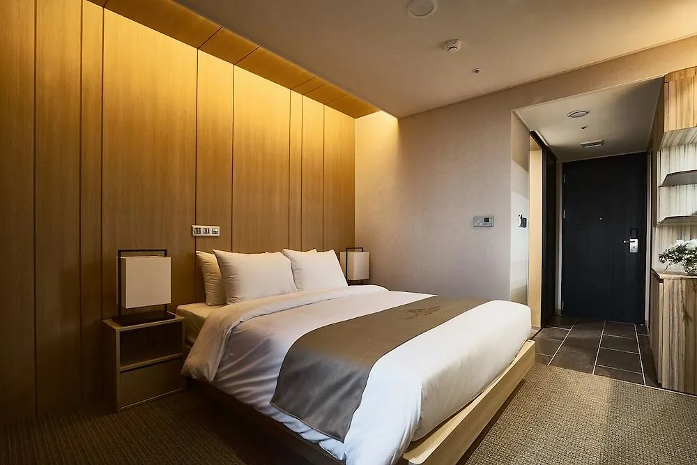Royal Emporium Incheon Airport Hotel South Korea
