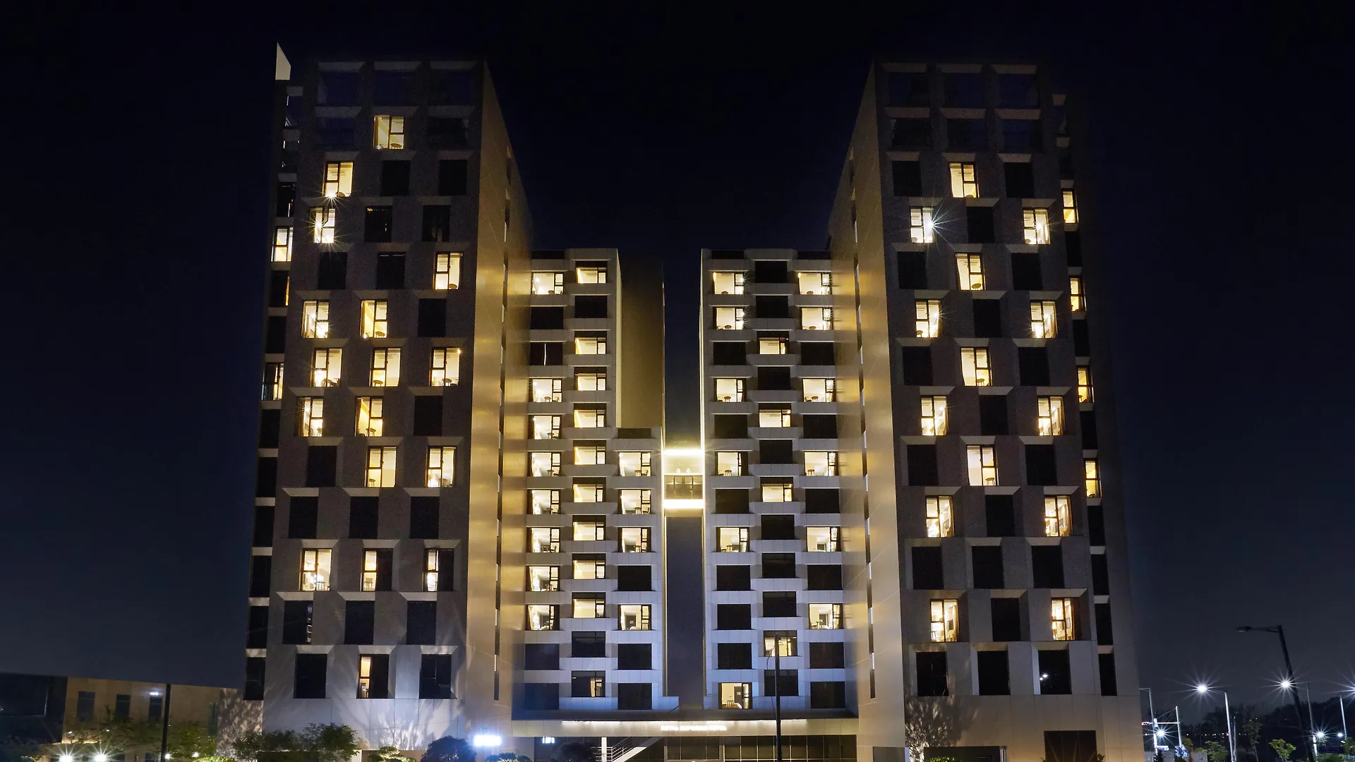 Royal Emporium Incheon Airport Hotel 4*,