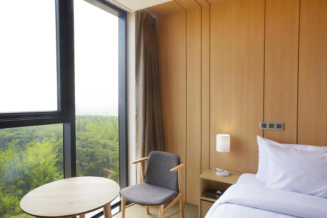 ****  Royal Emporium Incheon Airport Hotel South Korea