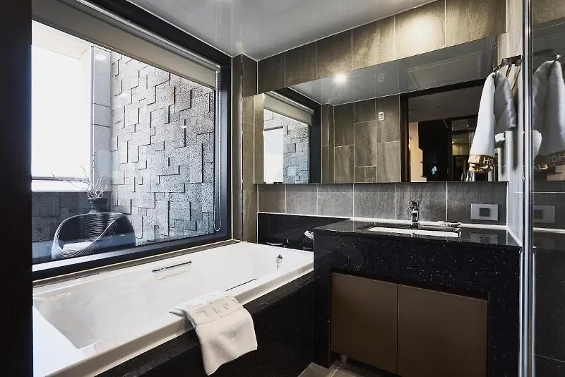 Royal Emporium Incheon Airport Hotel